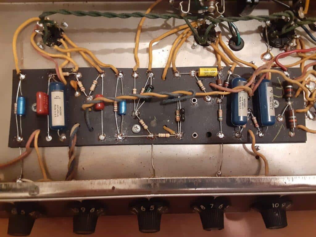 1965 Fender Princeton repair - chassis wiring